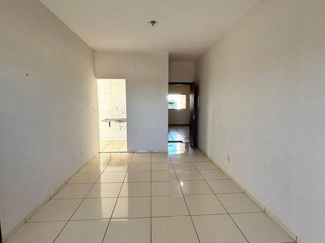 #18 - Apartamento para Venda em Dourados - MS