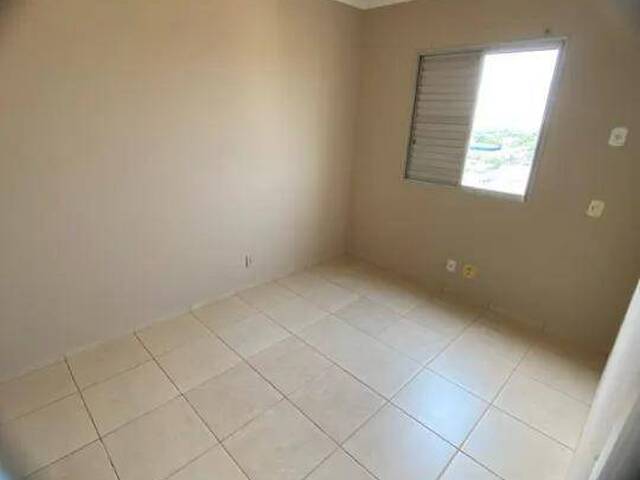 #23 - Apartamento para Venda em Dourados - MS