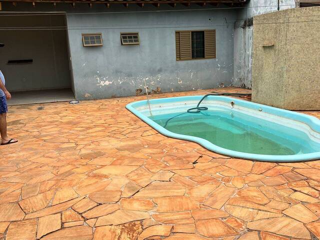 #61 - Casa para Venda em Dourados - MS