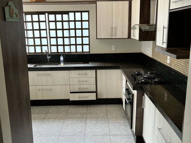 #61 - Casa para Venda em Dourados - MS