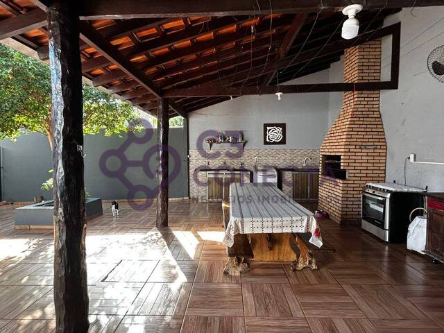 #94 - Casa para Venda em Dourados - MS