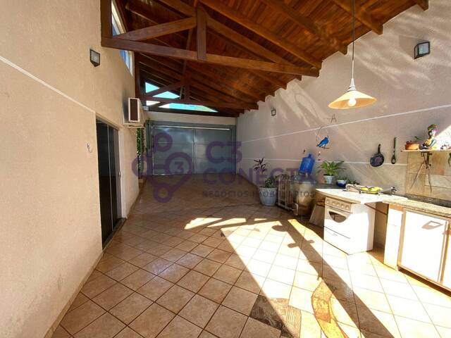 #95 - Casa para Venda em Dourados - MS