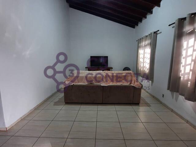 #107 - Casa para Venda em Dourados - MS
