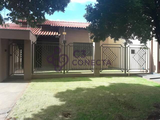 #109 - Casa para Venda em Dourados - MS