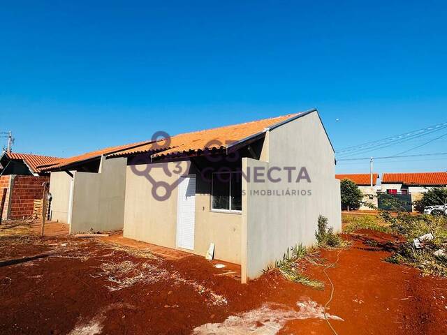 #121 - Casa para Venda em Dourados - MS