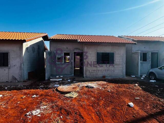 #121 - Casa para Venda em Dourados - MS