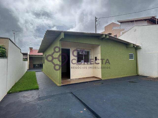 #124 - Casa para Venda em Dourados - MS