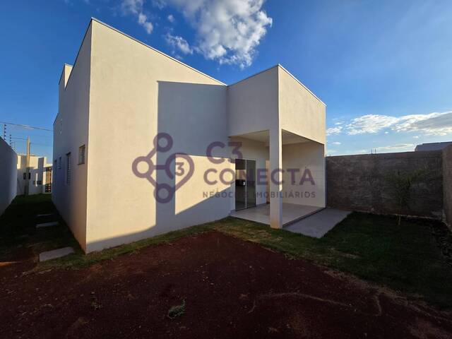 #126 - Casa para Venda em Dourados - MS