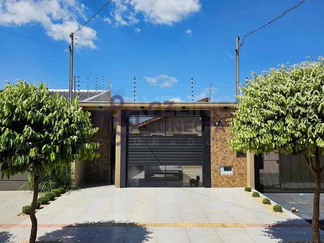 #132 - Casa para Venda em Dourados - MS